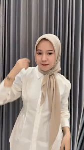 Atasan Blouse Kemeja Wanita Luna Top Long Slevee Katun Polos LD105 LD115