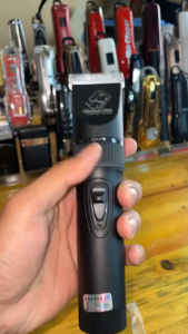 Sumber BaoRun P7 Dan P6 Merah Mesin Alat Cukur Bulu kambing Domba Tanpa Kabel di cas Elektrik Hewan