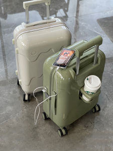 ROAMING | Wheeled Suitcase