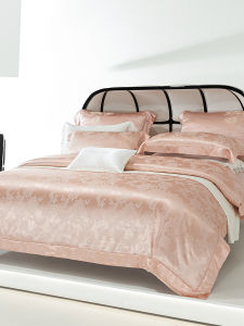 Mulberry Silk Jacquard Bedding Set