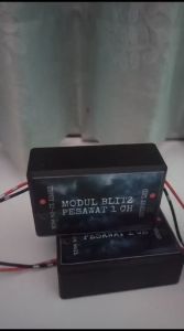 MODUL KEDIP 12 VOLT  MODUL KEDIP 24 VOLT MODUL PESAWAT 12 VOLT MODUL PESAWAT 24 VOLT  MODUL PESAAWAT BLIZT . MOBIL TRUK