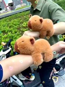 Cute Wristband with Animal Plush Toys  Ugly Cute Funny  Pop Circle Hand Band Plush Capybara Slap Circle Kid Christmas Birthday Gifts