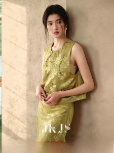 Áo len chui đầu phong cách mới JKJS Atoll Vải lanh dệt kim Áo vest nữ thời trang cổ tròn nút đơn mùa xuân