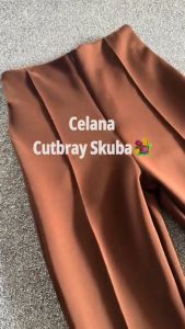 Celana Wide Leg Scuba Premium Full Length Wanita dengan Resleting Depan dan Motif Solid