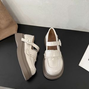 รองเท้า Mary Jane สำหรับนักเรียน ทรงหัวมน ส้นเตี้ย พื้นยาง รองเท้าผู้หญิง สไตล์อังกฤษ รองเท้าหนัง PU ทรงหัวมน ทรงหัวมน