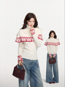 THROUS | Bộ Áo Sweater Cổ V Hình Jacquard