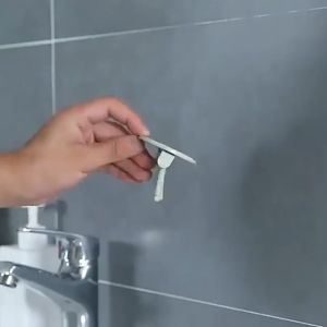 Móc Dán Tường 3 Móc Treo Đồ Tiện Ích Móc Quần Áo A1025