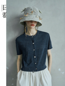 Knitted Cardigan Round Neck Short Sleeve