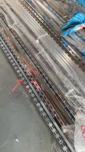 Thanh ray gắn tường đôi bản A2 gắn cốc đỡ gắn tay đỡ móc bi treo làm kệ trưng bày inox cao cấp