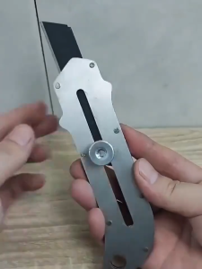 Alat Potong Pisau Kertas Tajam Cutter Multifungsi Besar Cuter Baja Besi Stainless Anti Karat Tajam
