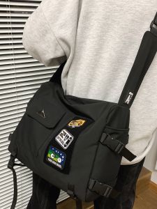 Mens Casual Crossbody Bag Large Capacity Waterproof Travel Bag Single Shoulder Bag Street Style Oxford Cloth Zipper Closure Soft