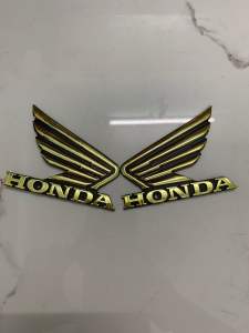 Bộ lô gô cánh chim honda mạ vàng hàng nhập Thái Lan dành trang trí cho tất cả các dòng xe honda  hàng nhập khẩu chất lượng cao cấp giá cực tốt bán lẻ như bán sỉ