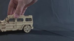 SUV 3D Car Wooden Puzzle Scale ModelDIY Model Kit Handcraft GiftHome DecorationMechanical Model Kit Building Toy