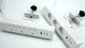 COD 2025 Power Strip 3 Outlet UK SG USB Type C Fast Charge Desk Clamp Table Clip Office Study Home Kitchen new