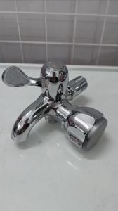 Bồn Đựng Sen Lạnh 220 BAIDI 9999 Cao Cấp Vòi Rửa Chậu Góc Điều Khiển Cứng SP000218
