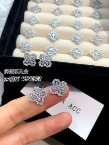 Full Drill Four Leaf Clover Earrings Womens S925 Pure Silver Luxury Hollow Flower Studs Unique Design Lucky Grass Jewelry