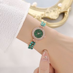 New Fashion Bracelet Watch for Women: Green Leaf Thin Strap & Diamond-Studded Round Ladies Watch