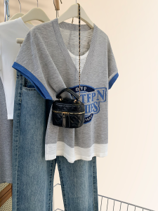 Korean Style Ice Silk Knitted Short Sleeve T-Shirt Womens Summer Thin Shoulder V-Neck Top Fake Two-Piece Casual Wear