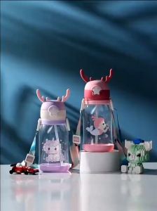 Bình nước ống hút trẻ em 600ml bình cho bé hình sừng hươu dễ thương kèm ống hút  có DÂY ĐEO  BB62-BinhHuou