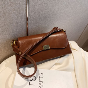 Retro Womens Underarm Single Shoulder Bag Luxury Minimalist Commuter Slant Bag Fashionable Handbag Soft PU Leather Bag