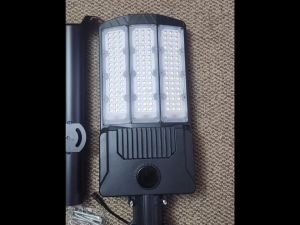 90000W Super Bright Solar Street Light 3 Modes Street Lamp Motion Sensor Outdoor Yard Wall Lights IPX67 Waterproof Solar Light Outdoor Led Lamp High Brightness Solar Spotlight 太阳能路灯