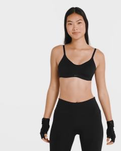 Nike Womens Dri-FIT Alate Minimalist Light-Support Padded Sports Bra - Black