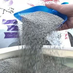 Happy Tails Bentonite Cat Litter Quick Clumping Absorbent Low Dust 10L/8KG Unscented / Odorless Apple Lavender