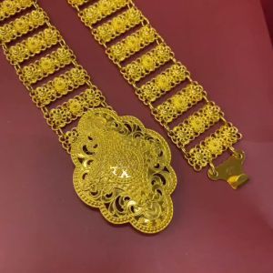 เข็มขัด สีทอง ดอกไม้ฉลุ ออกงานต่าง ๆ มีหลายแบบให้เลือก สินค้าพร้อมจัดส่งจากประเทศไทย