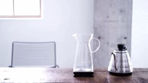 HARIO อุปกรณ์กรวยสำหรับดริปกาแฟและเหยือกแก้ว Glass Iced Coffee Maker 700 ml รุ่น VIG-02T-16 ทำได้ทั้งร้อนและเย็น