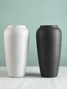 Bình Hoa Gốm Sứ Đen Mờ Thủ Công Đèn Bàn Thiết Kế Phòng Khách Hoa Mỹ Phẩm Trang Trí Nhà Đồ Trang Trí Phòng Khách