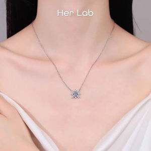 Her Lab Jewelry | Korean style high-end diamond pendant sterling silver 50-point moissanite womens snowflake necklace Expensive high-end accessories 100% passed the diamond detector imported gemstone wedding gift