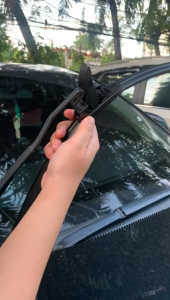 Wiper Mobil Sepasang Semua Jenis Mobil Helios High Performance