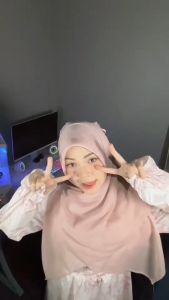 TEA ROSE by KIUTKAT - Parfum Wanita Original Isi 30ml | Searah TEA ROSE AROMA TEH BUNGA MAWAR