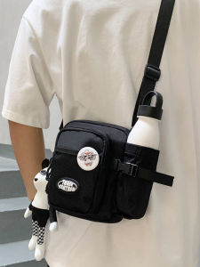 Ultra-light Portable Crossbody Bag for Mobile Phones Mens And Womens Small Fashionable Bag for Walking And Summer Outfits