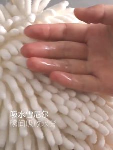 Chenille Towels Hanging Towel Hand Kitchen Bathroom Soft Plush Quick Dry Water Absorbent Ball-Shaped Hand Towel