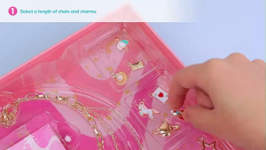 Make It Real Handful of Charm Jewelry DIY Set (1719) Girls Friendship Charm Bracelet Kit