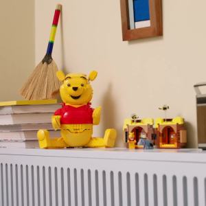 LEGO Disney Classic 43300 Winnie the Pooh (1399 Pieces)