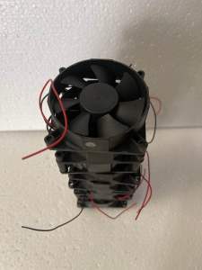 10 Quạt 12V Fan 8x8x2.5Cm 1 Mặt Tròn