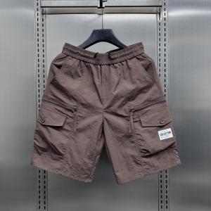 กางเกงขาสั้นทำงานลำลองสไตล์อเมริกันใหม่สำหรับผู้ชาย กางเกงขายาวห้าส่วน กางเกงขายาวทรงตรงสำหรับเล่นกีฬากลางแจ้ง กางเกงขายาวลำลองฤดูร้อน