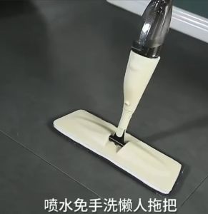 ไม้ถูพื้นพ่นน้ํา ม๊อบดันฝุ่น ไม้ถูพื้น สเปรย์ม็อบถูพื้น ไม้ม๊อบ เช็ดฝุ่นได้ดี เติมน้ํา แอลกอฮอล์ น้ํายาฆ่าเชื้อได้