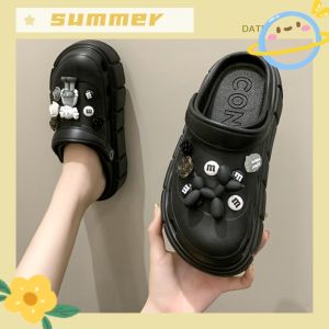 รองเท้าหัวโตผู้หญิง - XWshop [พร้อมส่งจากไทย] รองเท้าแท้แฟชั่น มาพร้อมตัวติดโทนเทา ซึ่งมีเสน่ห์ให้สวยงามกับความน่ารัก 🚚