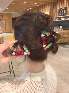 Colorful Triangle Hair Clip Womens Medium Size Half up High Ponytail Shark Clip Hair Accessories Fashionable Sparkling Hair Grips