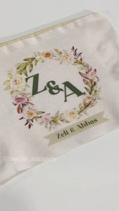 Pouch Kosmetik Custom Sablon Dompet Blacu Per 1 Pcs Resleting Souvenir Pernikahan Hampers Wedding