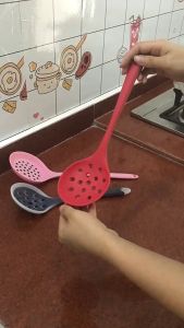 Centong Soup Bolong Silikon Tebal BPA FREE Tahan Panas Anti Leleh/Sendok Bolong Silikon Transparant