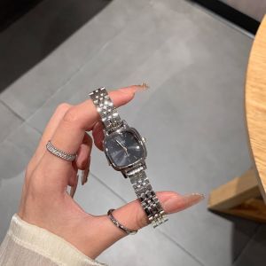 FUGUIJIAREN | Elegant Retro Fashionable Womens Quartz Watch
