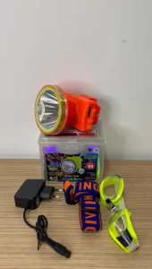 JINLONG JL 132 Diving Headlamp LED Laser 150 Watt 18 Hours Battery 7000 mAh Long LastingBattery  Super Bright