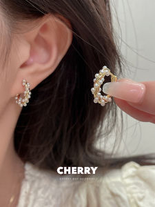 French Style Wrapped Pearl Hoop Earrings Women Summer Luxury Elegance High-End Feelings Ear Cuff Trendy New 2025 Alloy Silver Gold Plated