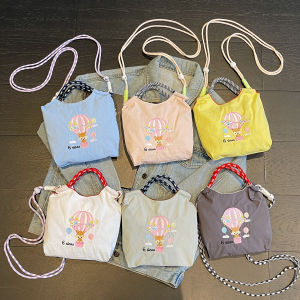 กระเป๋าถือข้างเดียวลายปักสไตล์ญี่ปุ่นขนาดเล็ก กระเป๋าถือแบบสะพายไหล่สำหรับการเดินทาง กระเป๋าใส่โทรศัพท์มือถือสำหรับการเดินทางในชีวิตประจำวัน