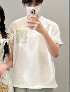 French Couple Wear Summer New Arrival Floral Flying Sleeve Square Collar Dress Womens Tea Break Short Skirt Vacation One Dress One Dress