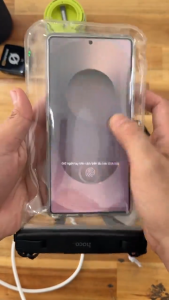 Túi Đựng Điện Thoại Chống Nước HX52 Hoco Kèm Dây ĐeoChống Nước IP68 An Toàn Sử Dụng Dưới MưaĐi BơiĐi Du LịchConcert